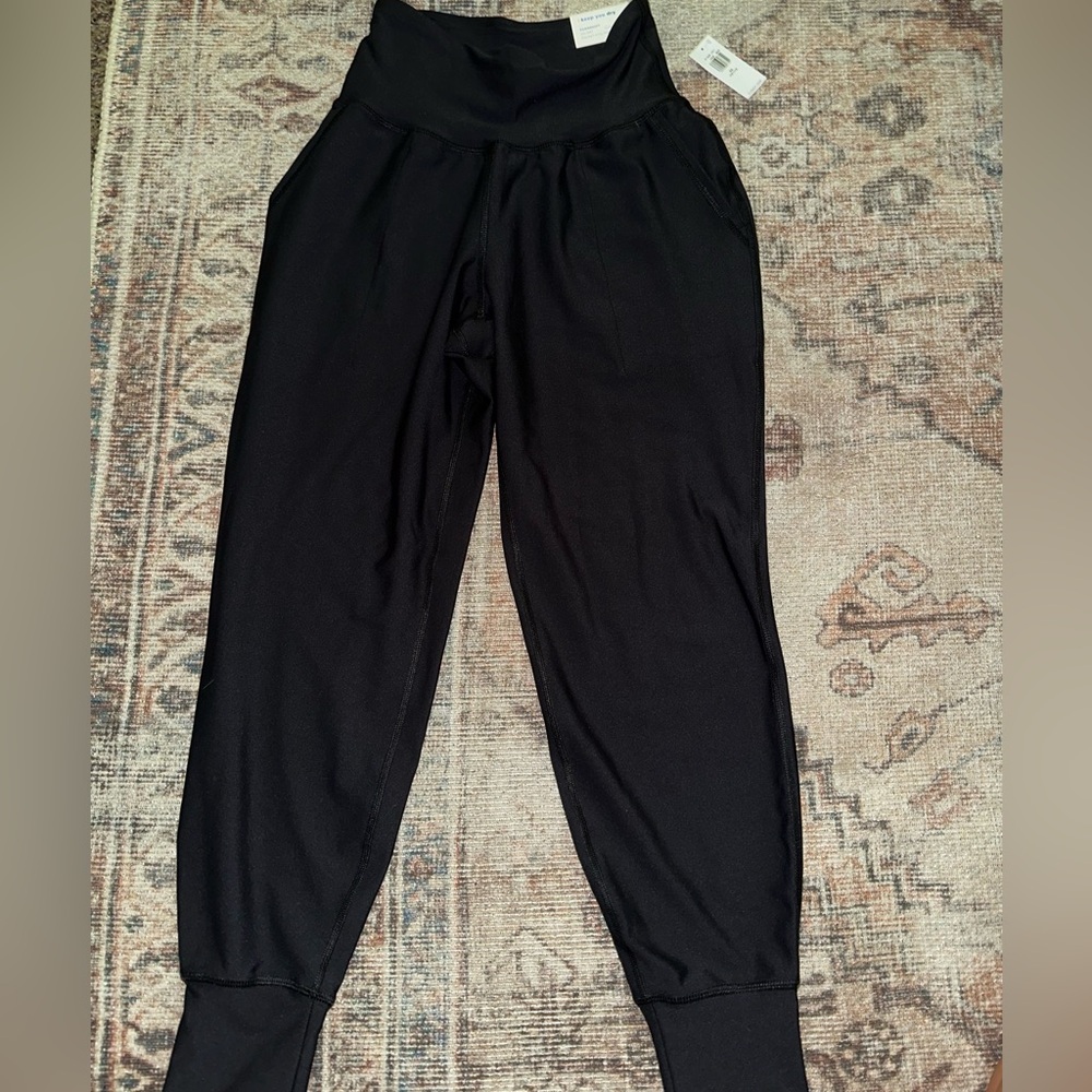 Women’s Old Navy joggers